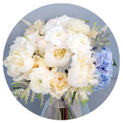 Оформление мест и мероприятий живыми цветами. 