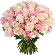 Букеты к 8 марта с бесплатная доставкой по Москве!