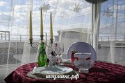 Ужин на крыше, романтическое свидание.