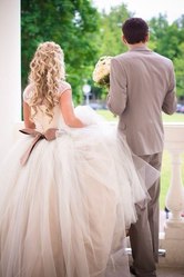 Прически,  макияж,  мелирование,  окраска,  маникюр,  педикюр,  косметология