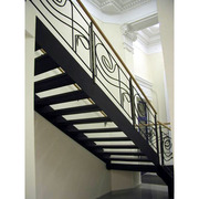 Изготовим лестницу из металла любого формата 