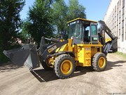 Услуги экскаватора. Услуги погрузчика в Красноярске. Приемлемые цены.