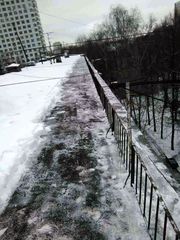 Очистка кровли от снега и наледи
